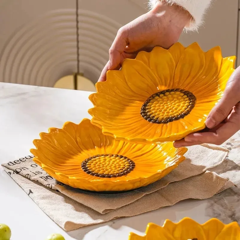 2 Pis sunflower plate