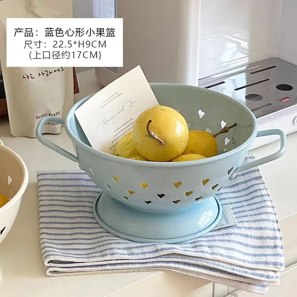 Light blue heart-shaped small fruit basket