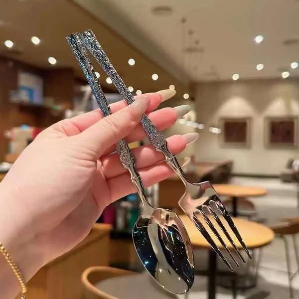 2 Pcs European-Style Tree-Pattern Stainless Steel Spoon and Fork for Home Use, Long-Handled Dining Spoon, Restaurant Main Course Spoon and Fork