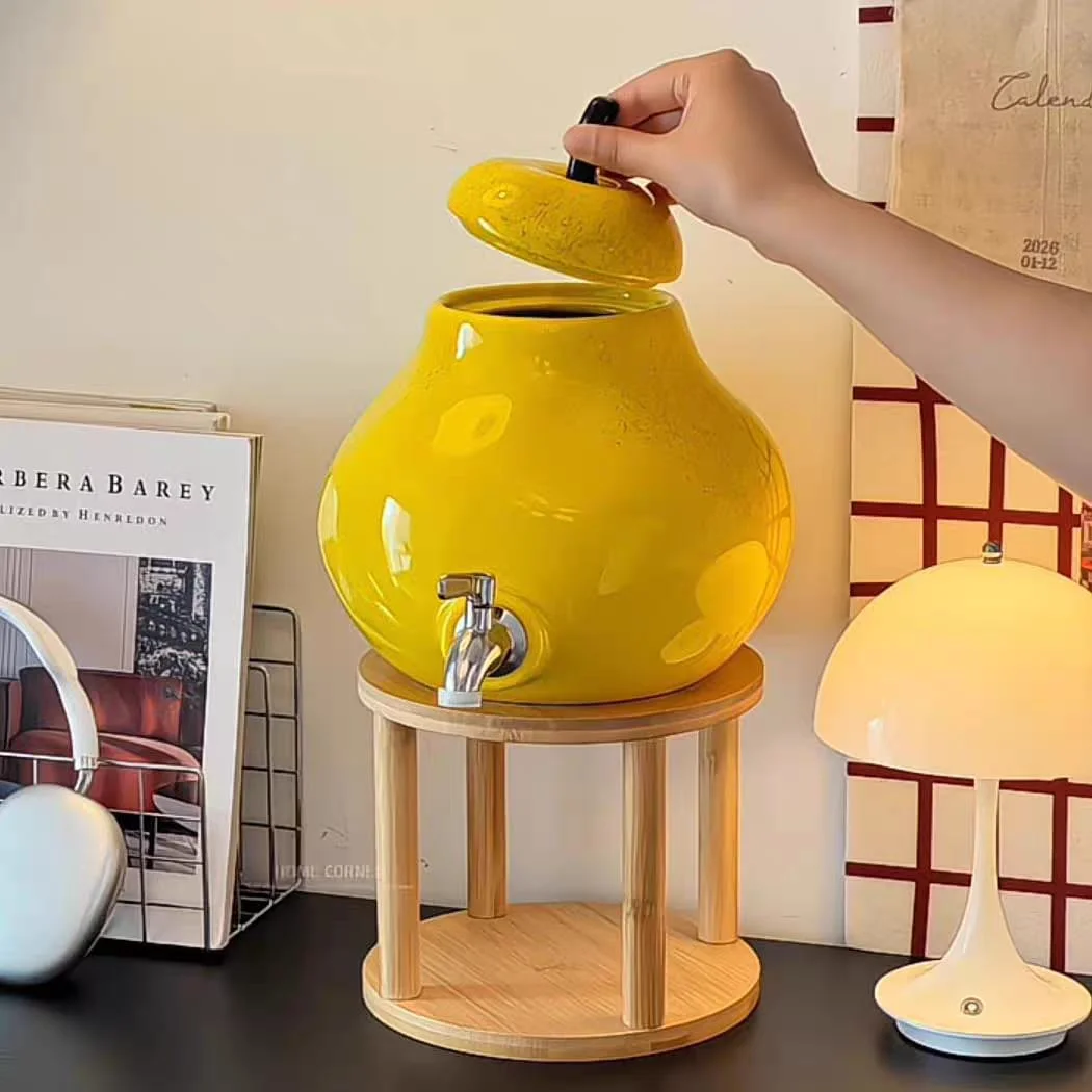 Nashpati water jar