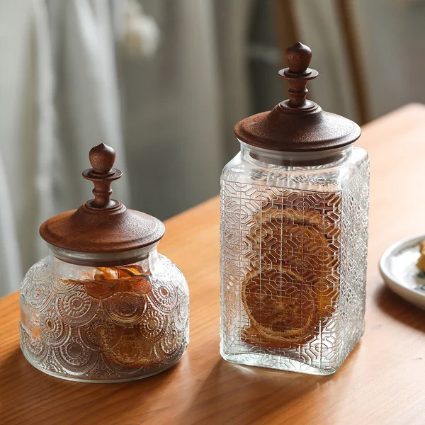 Retro Carved Glass Sealed Jar 1000ml Transparent Household Kitchen Storage Jar for White Sugar, Dry Goods, and Tea
