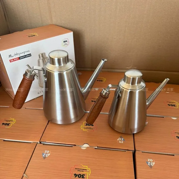 304 stainless steel oil pot, soy sauce dispenser, household kitchen utensil, long spout, non-drip oil container